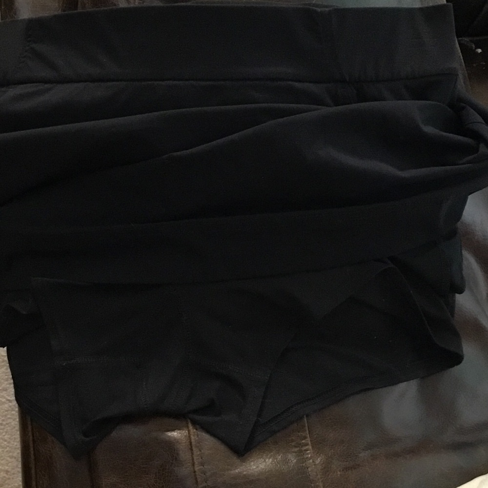 Two Columbia Skorts - Black and Light Gray - Picture 7 of 8